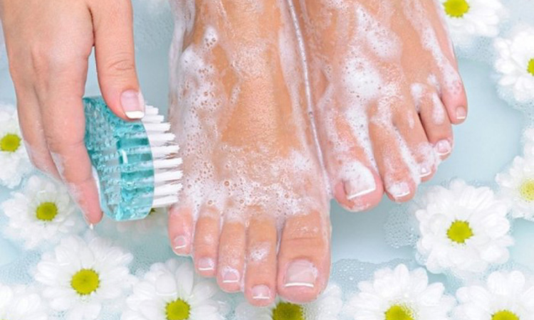 Heels in Soapy water on 6 Methods To Eliminate Cracked Heels