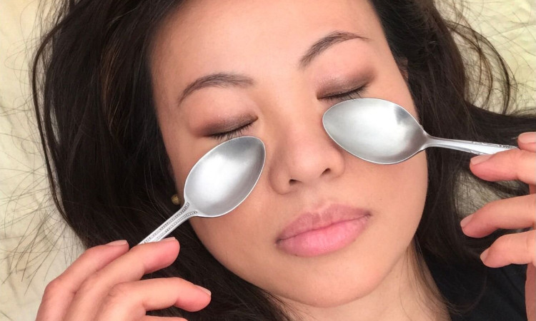 How To Get Rid Of Puffy Eyes? – Sonage Skincare